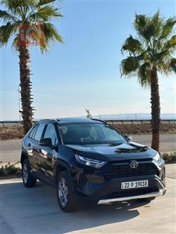 تۆیۆتا ڕاڤ 4